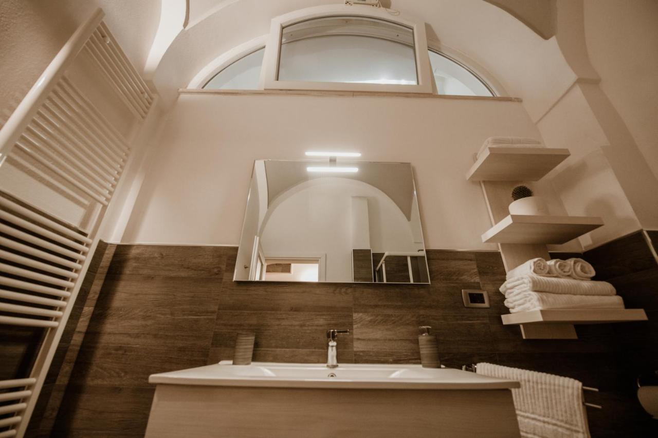 Pacuvius Home Suite B&B บรินดิซิ ภายนอก รูปภาพ